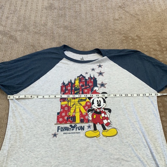 Disney Parks Flurry of Fun Hollywood Studios Top Size XXL - Picture 5 of 8